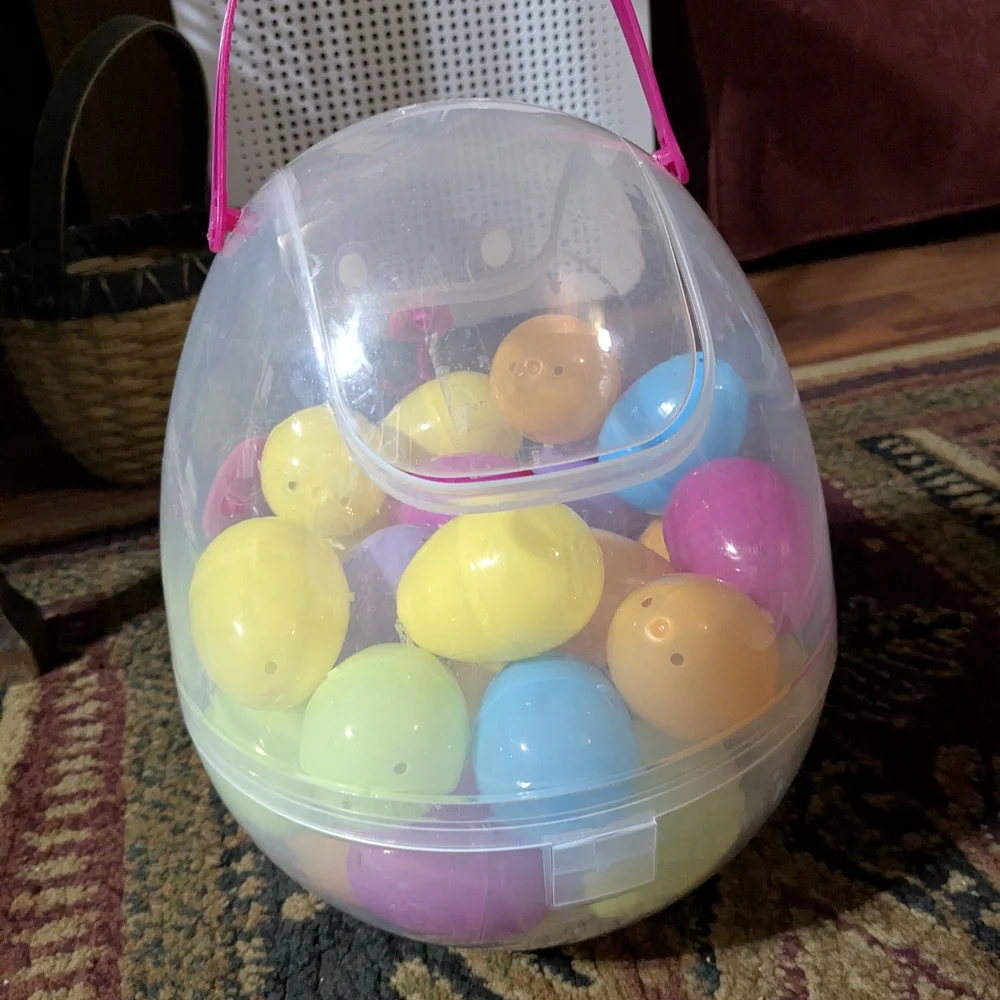 Egg-Shaped Plush Play Carrier with Pink Accents and Colorful Balls - Picture 3 of 4